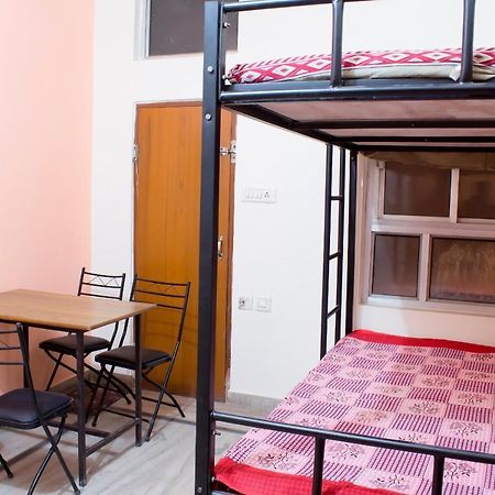 Pink City Hostel Jaipur Buitenkant foto