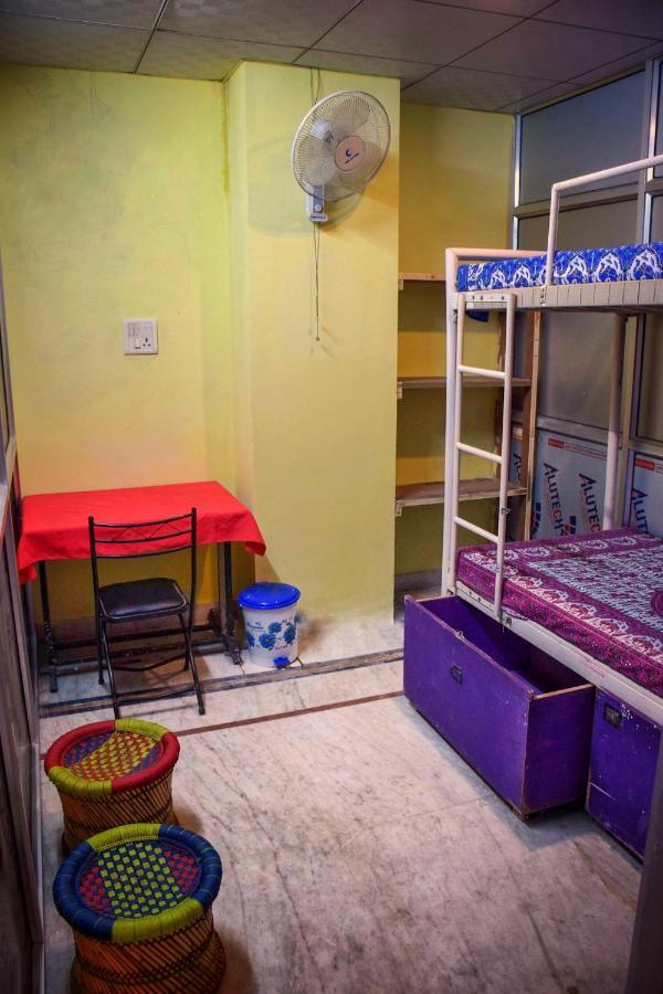 Pink City Hostel Jaipur Buitenkant foto