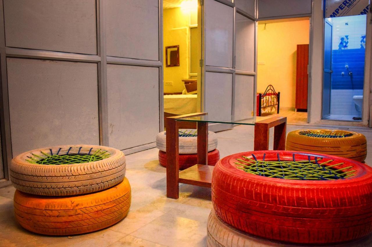 Pink City Hostel Jaipur Buitenkant foto