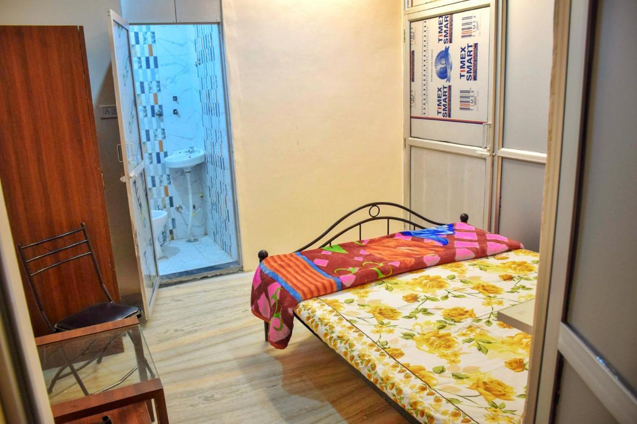 Pink City Hostel Jaipur Buitenkant foto