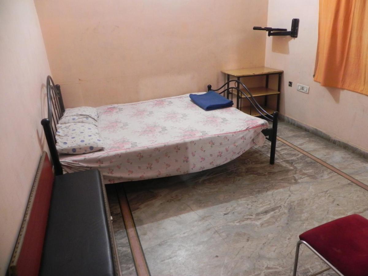 Pink City Hostel Jaipur Buitenkant foto