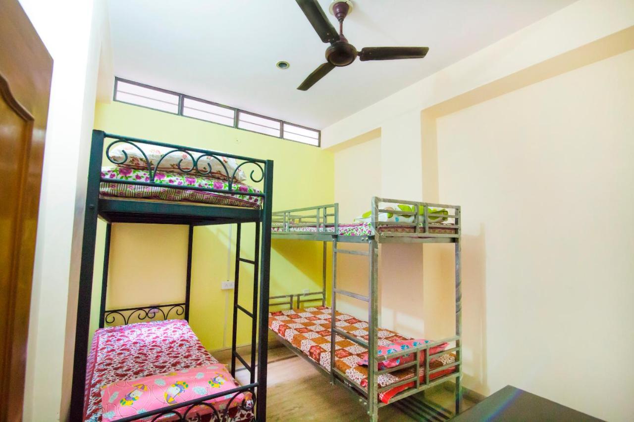 Pink City Hostel Jaipur Buitenkant foto